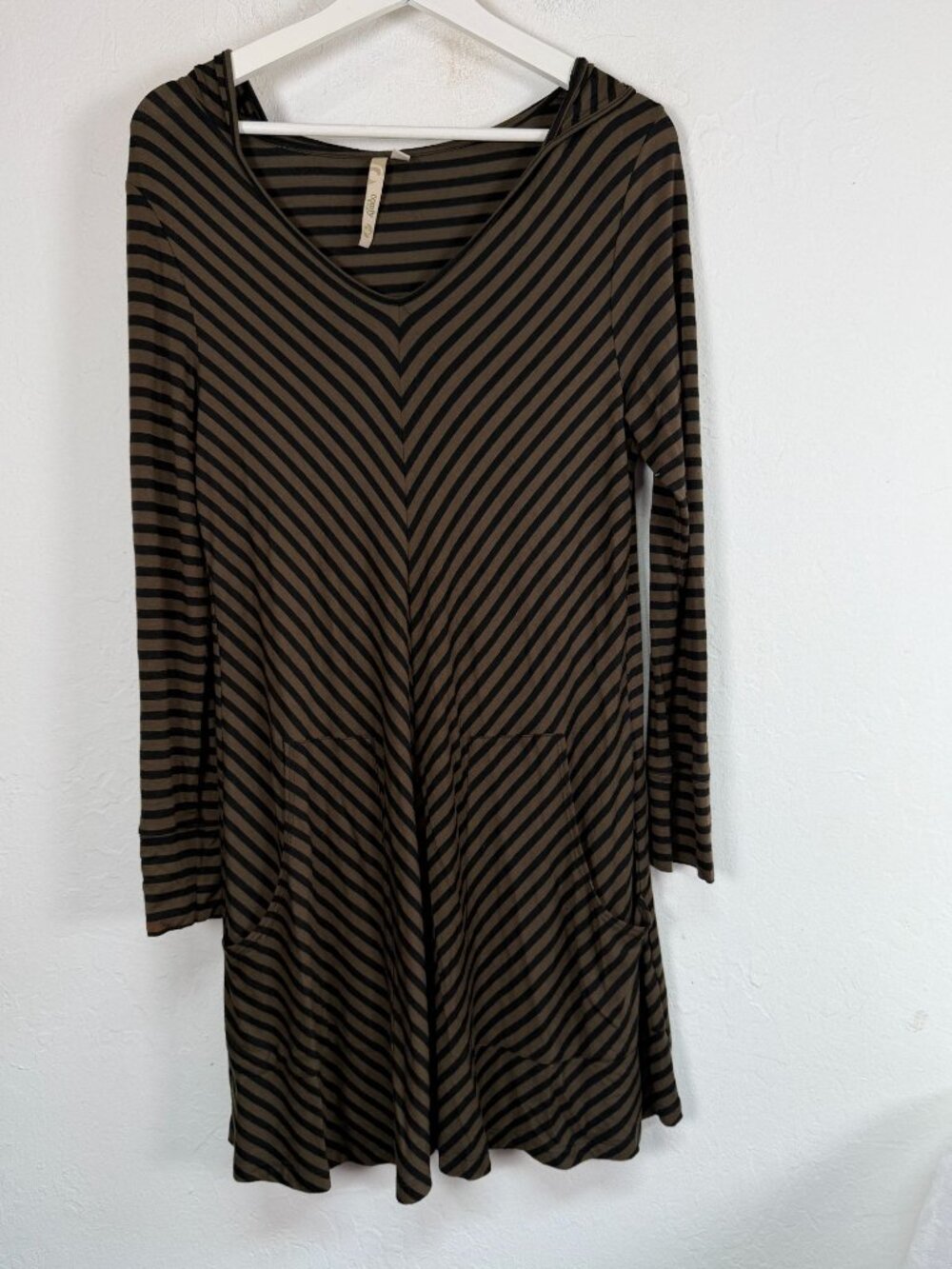Comfy USA Womens Small Brown Black Striped Hooded Tunic Dress Stretch Pockets